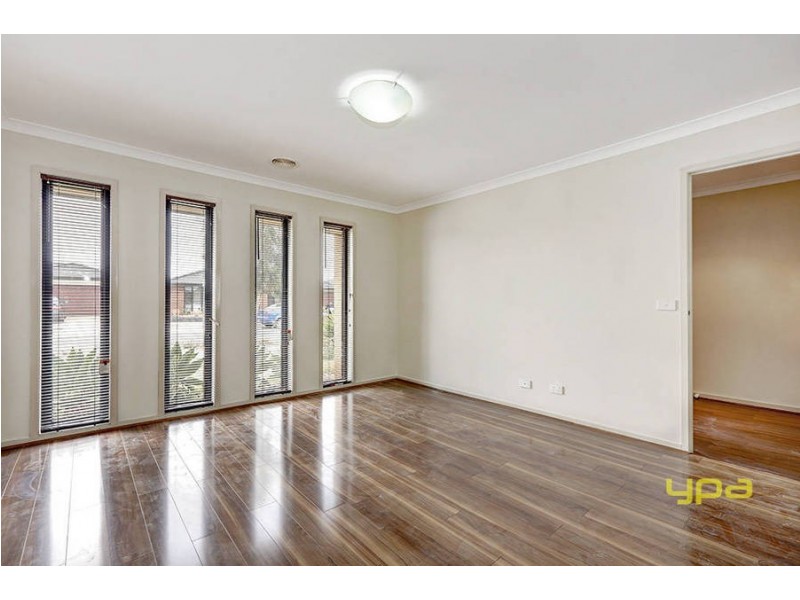 11 Merrystowe Way, Melton West VIC 3337