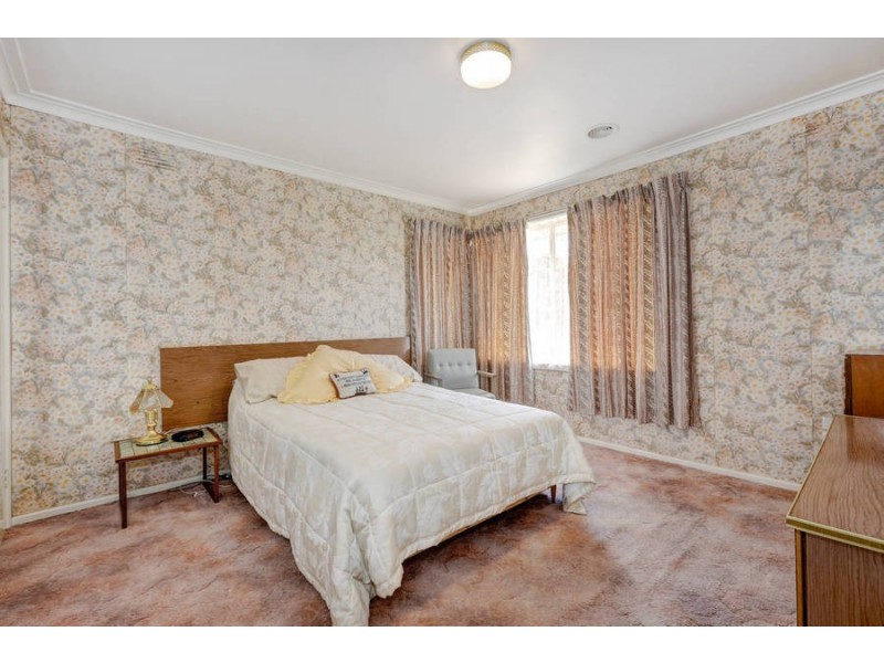 4 Judy Court, Melton VIC 3337