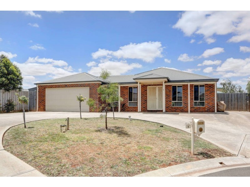 4 Ethereal Place, Kurunjang VIC 3337