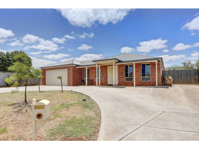 4 Ethereal Place, Kurunjang VIC 3337