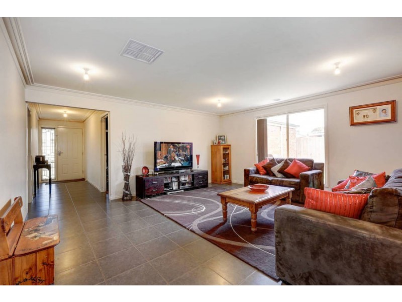 4 Ethereal Place, Kurunjang VIC 3337