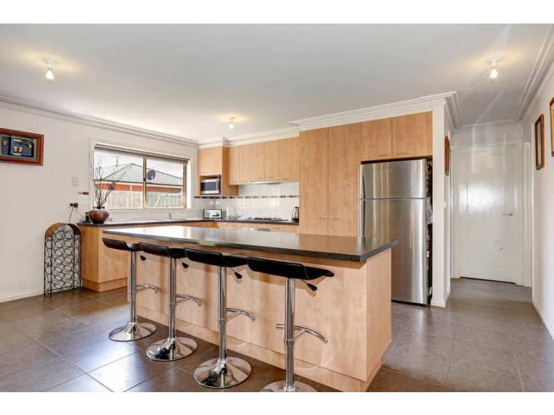 4 Ethereal Place, Kurunjang VIC 3337