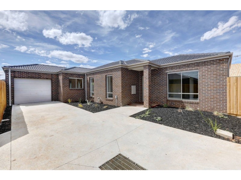 4/1 Glencoe Street, Kurunjang VIC 3337