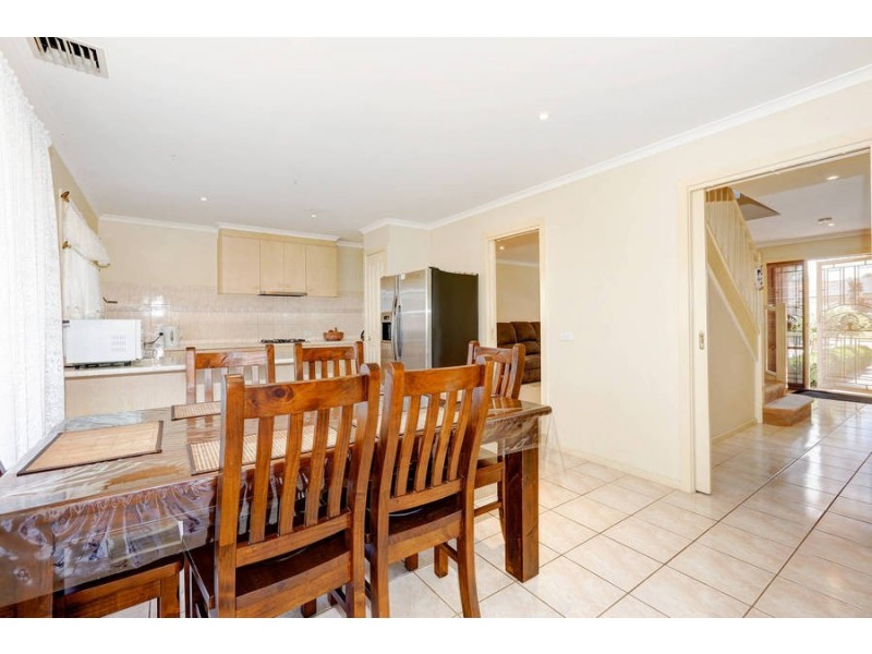 26 Darlingsford Boulevard, Melton VIC 3337