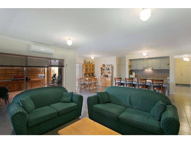 6 Ravenswood Avenue, Eynesbury VIC 3338