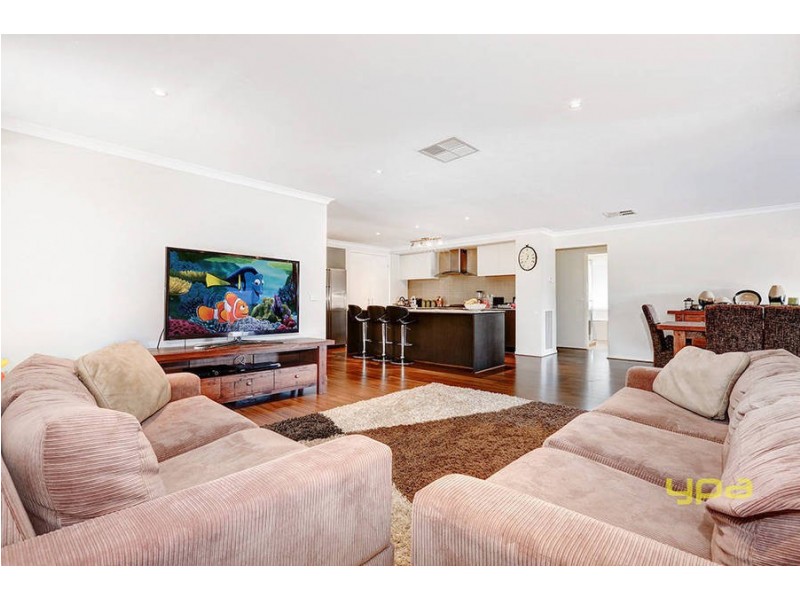 23 Merrystowe Way, Melton West VIC 3337