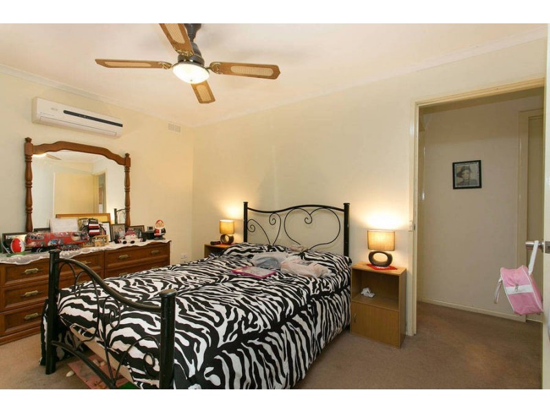 3 Brand Court, Melton South VIC 3338