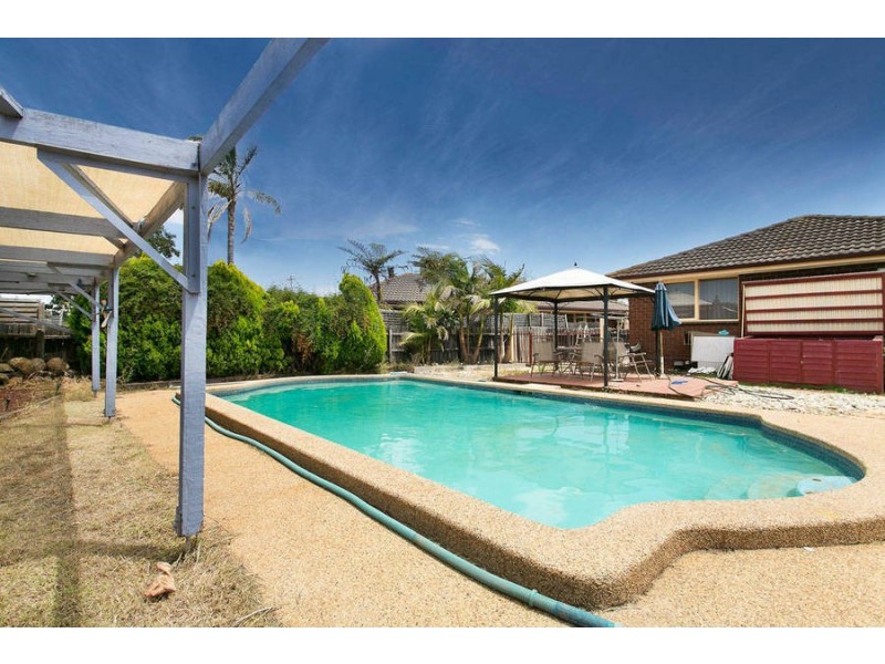 3 Brand Court, Melton South VIC 3338