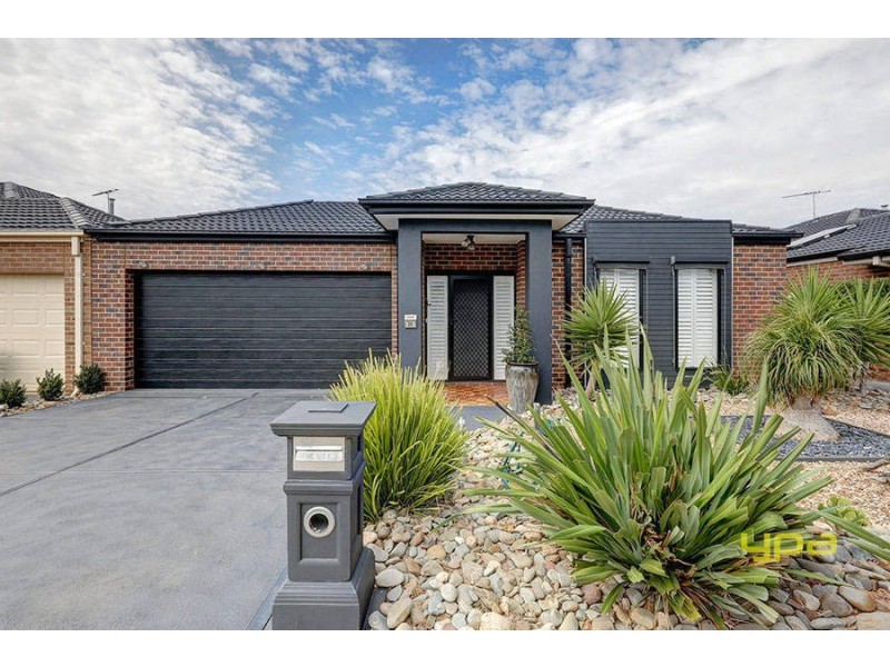 20 Paul Harris Drive, Melton West VIC 3337