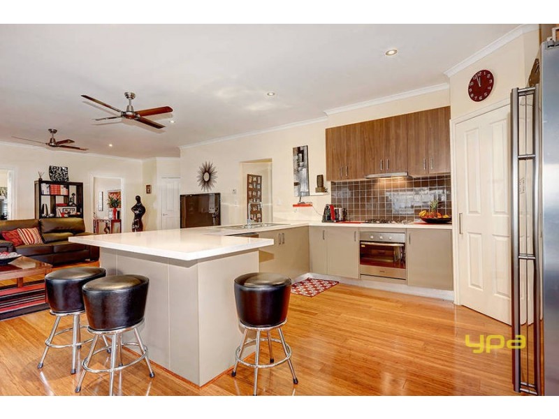 20 Paul Harris Drive, Melton West VIC 3337