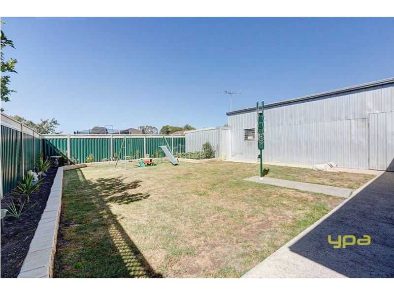 63 Centenary Avenue, Melton VIC 3337