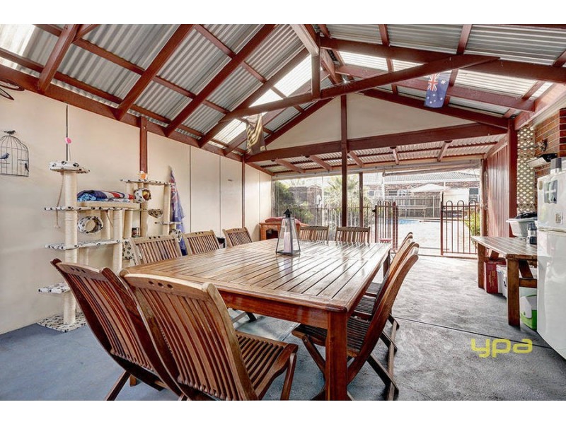 6 Priscilla Court, Melton West VIC 3337