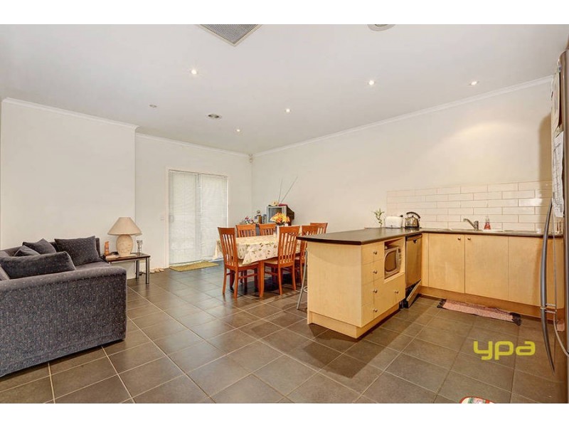 8/51-55 Tullidge Street, Melton VIC 3337