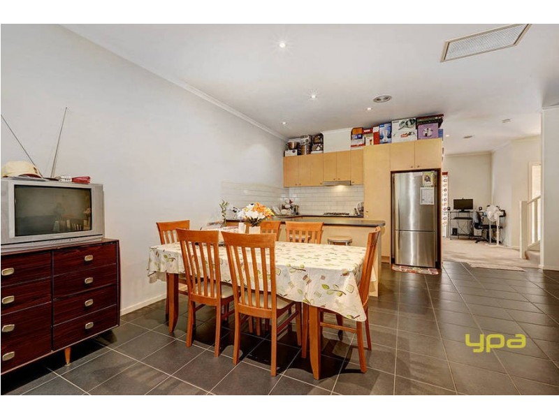 8/51-55 Tullidge Street, Melton VIC 3337