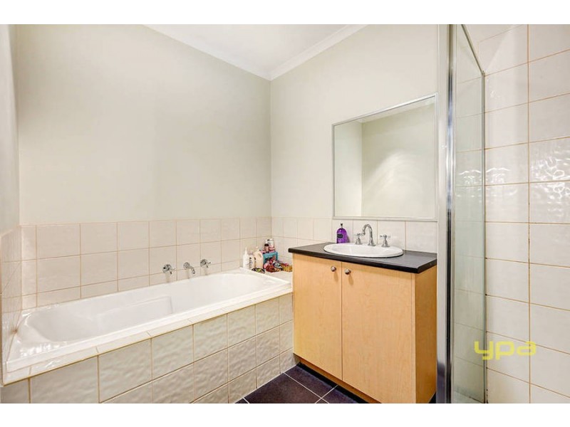 8/51-55 Tullidge Street, Melton VIC 3337