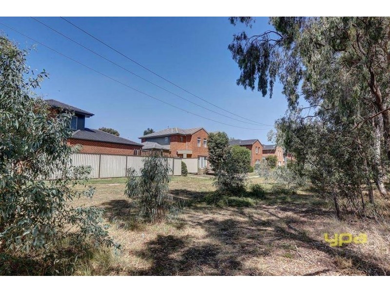 8/51-55 Tullidge Street, Melton VIC 3337