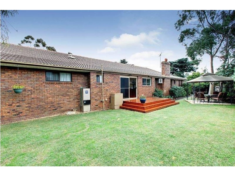 4 Pinkerton Street, Melton VIC 3337