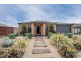 8 Natasha Court, Brookfield VIC 3338