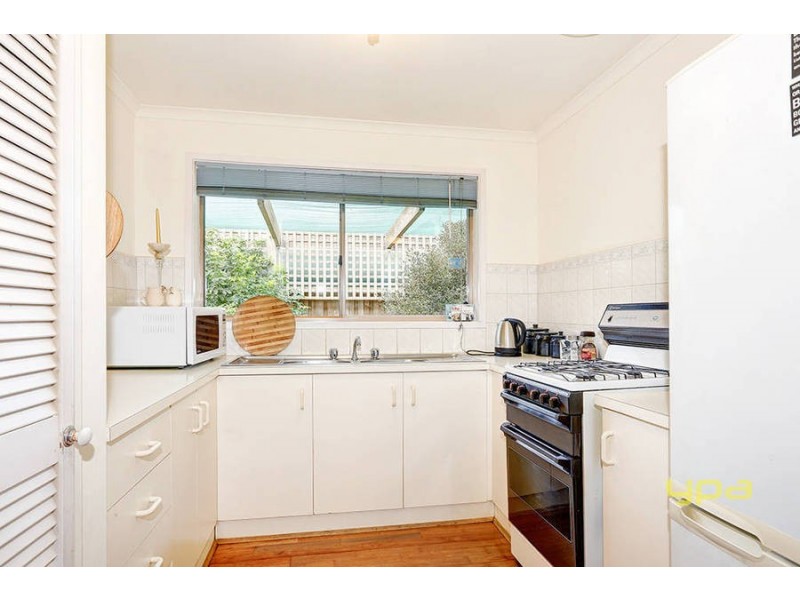 1/31 Acacia Crescent, Melton South VIC 3338