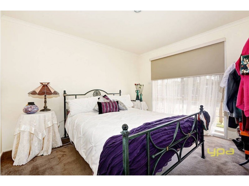 1/31 Acacia Crescent, Melton South VIC 3338