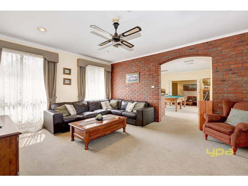 2 Brinbaal Court, Kurunjang VIC 3337