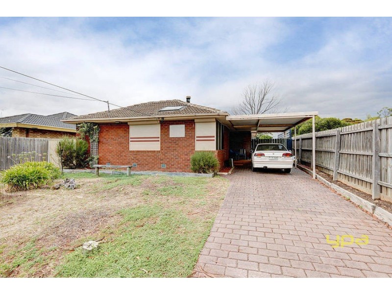 2 Lorimer Street, Melton VIC 3337