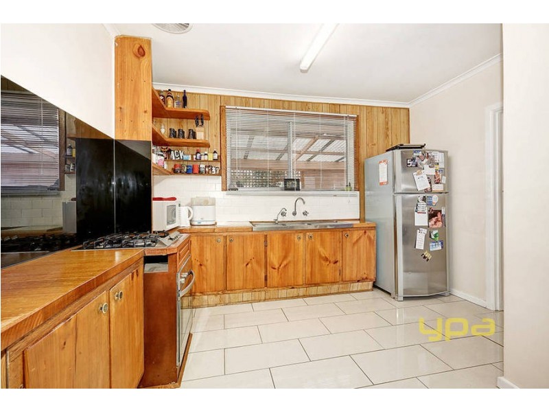 34 Tern Court, Melton VIC 3337