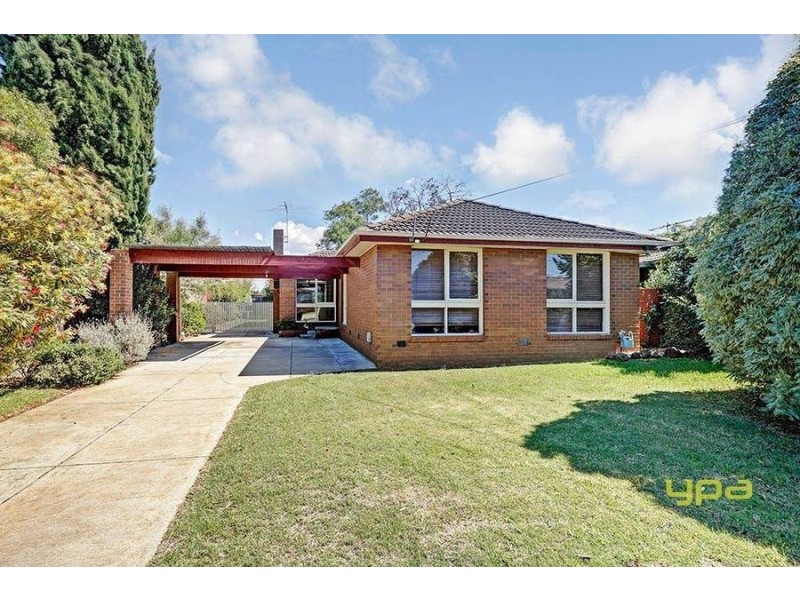 53 Andrew Street, Melton South VIC 3338