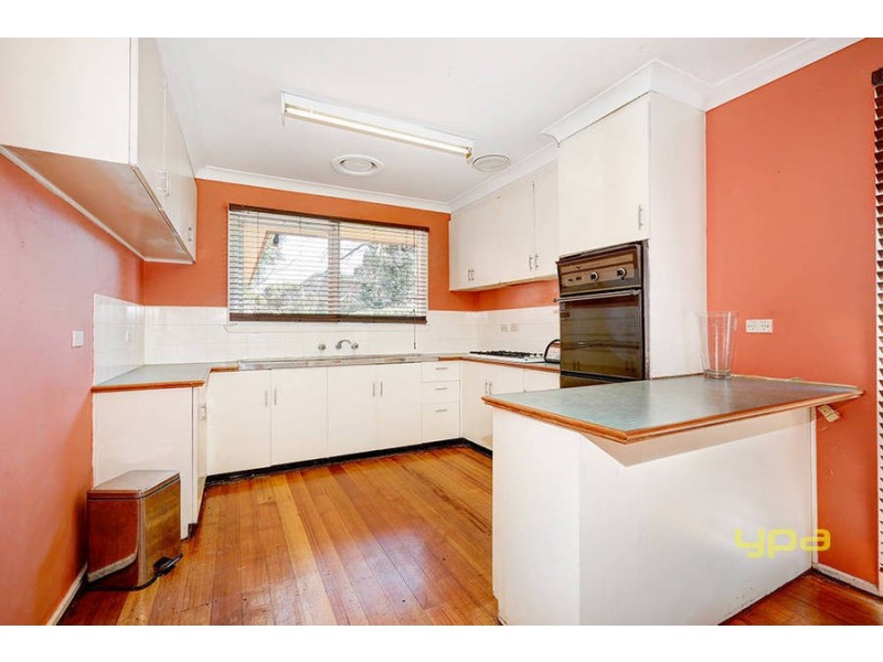 53 Andrew Street, Melton South VIC 3338