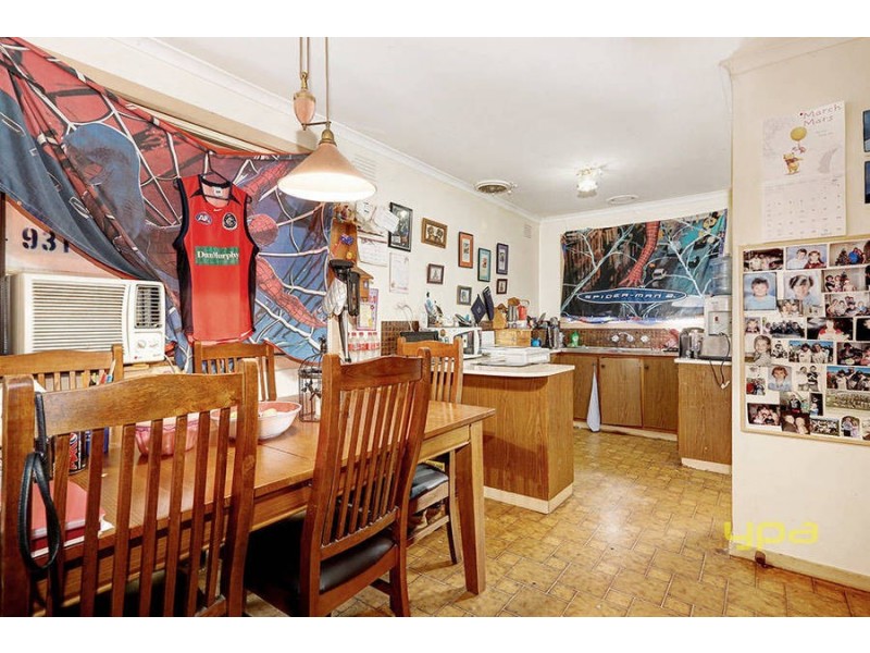 47  Bernard Drive, Melton South VIC 3338