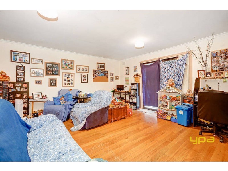 47  Bernard Drive, Melton South VIC 3338