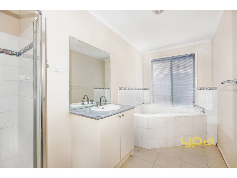 34 Archer Drive, Kurunjang VIC 3337