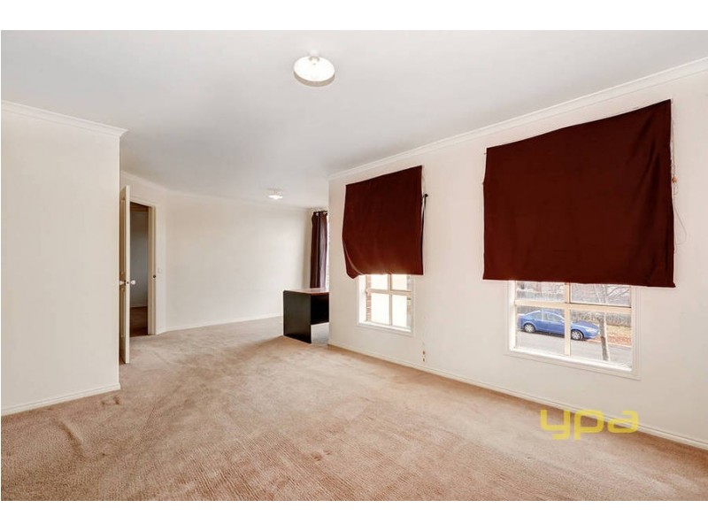 6 Jonson Avenue, Melton West VIC 3337