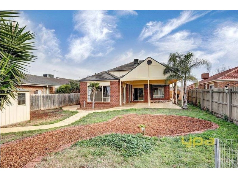6 Jonson Avenue, Melton West VIC 3337