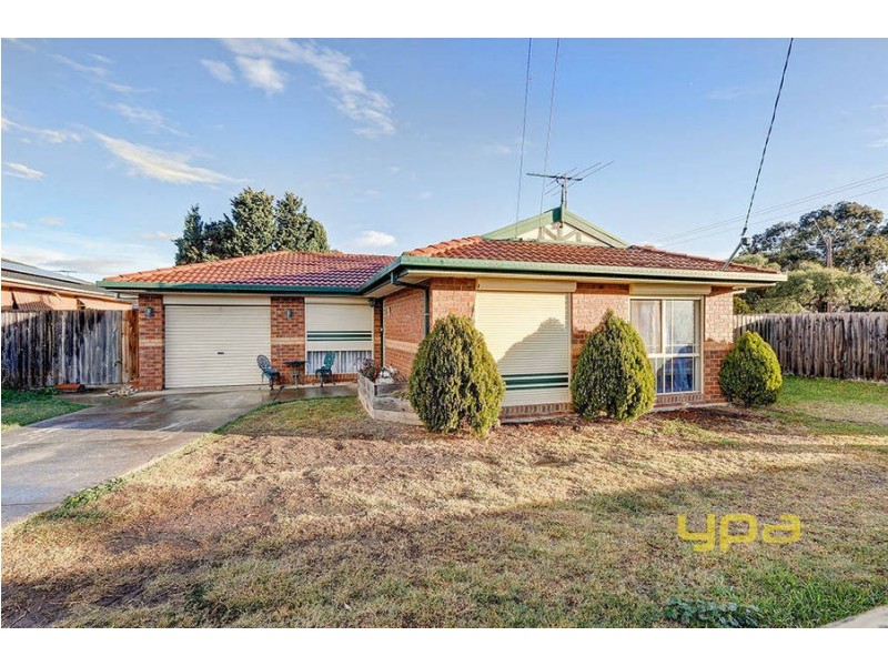 29 McDonald Street, Melton South VIC 3338