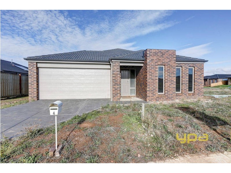 4 Portman Avenue, Melton West VIC 3337