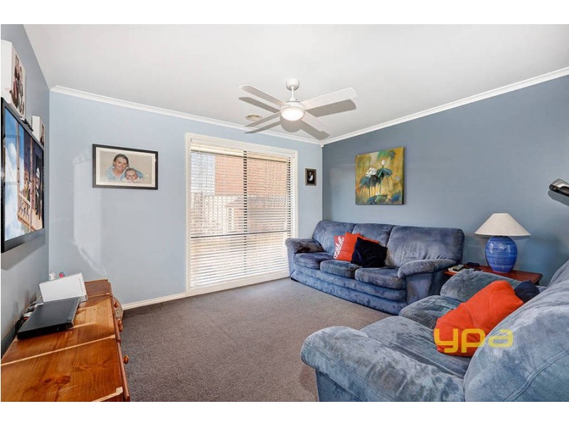 25 Rain Lover Drive, Kurunjang VIC 3337