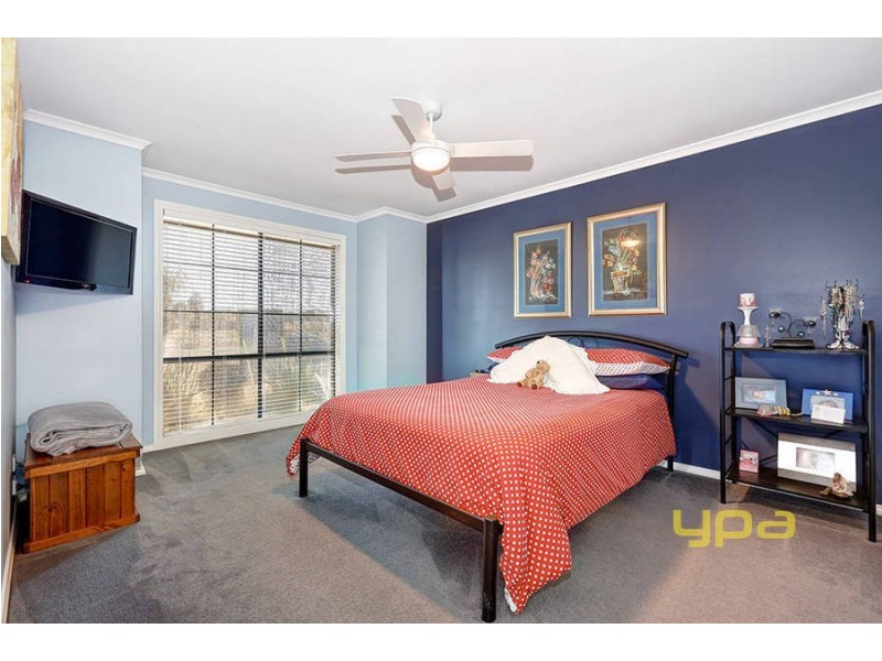 25 Rain Lover Drive, Kurunjang VIC 3337