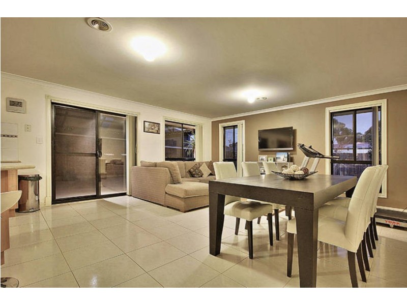 11 Beauview Court, Kurunjang VIC 3337