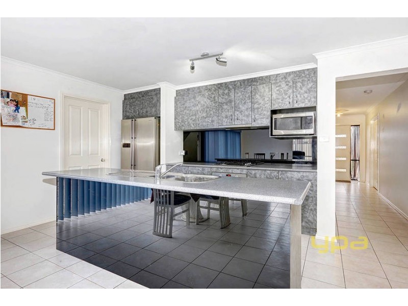 17 Banker Street, Kurunjang VIC 3337