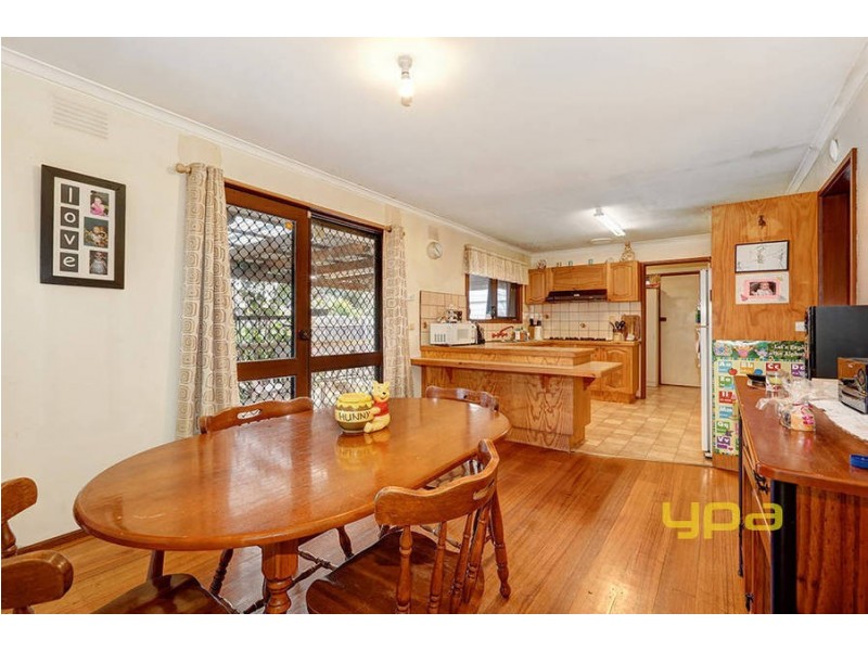 100 Barries Road, Melton VIC 3337