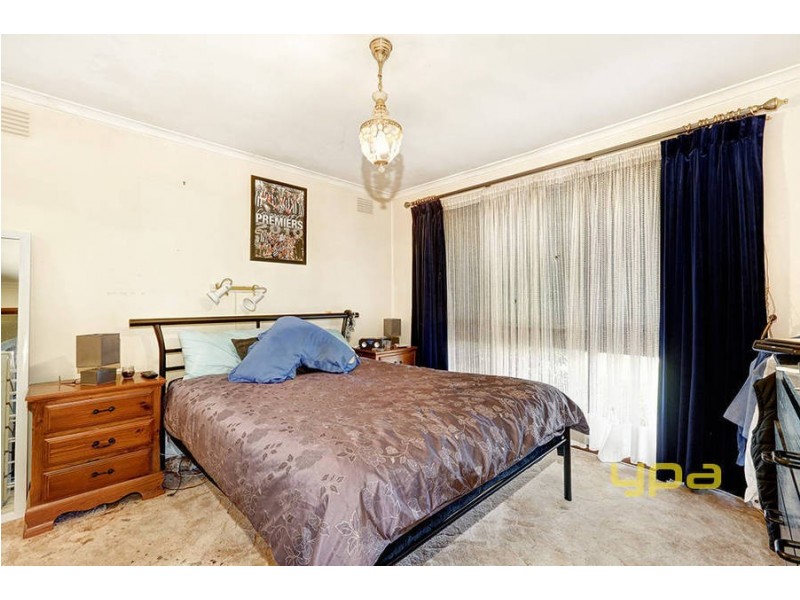 100 Barries Road, Melton VIC 3337