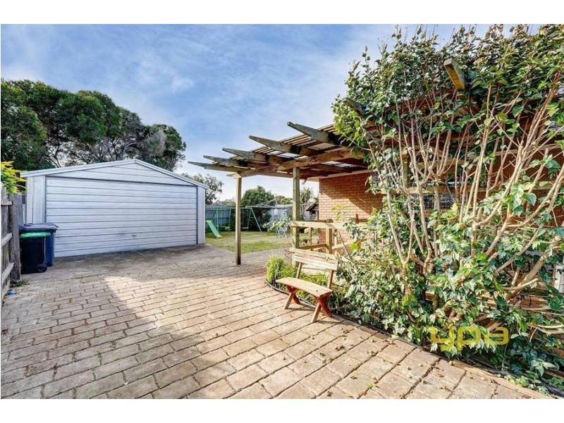 100 Barries Road, Melton VIC 3337