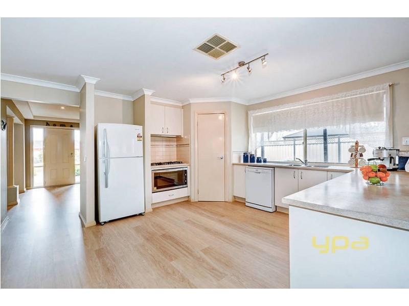 34 Sovereign Boulevard, Melton West VIC 3337