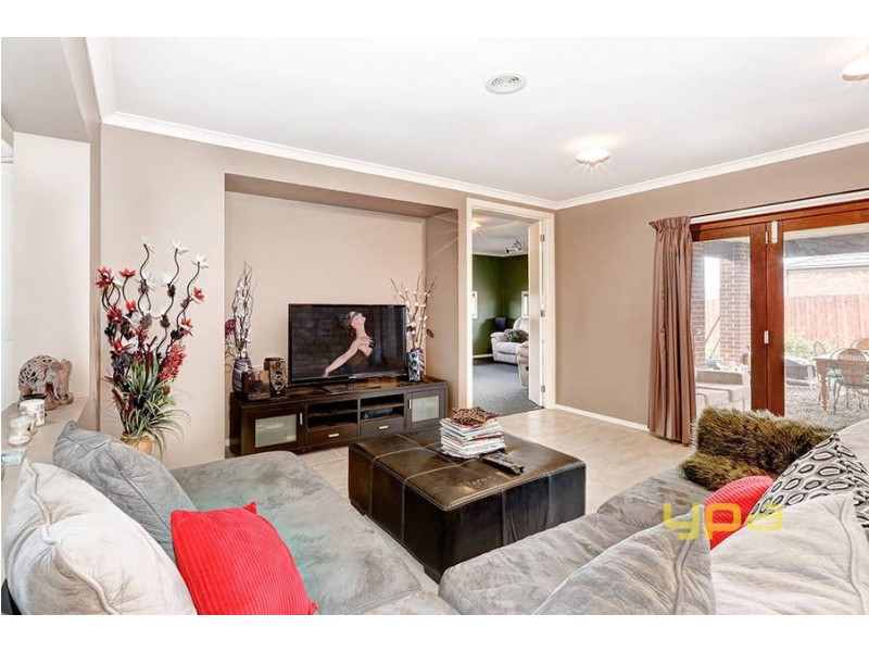 14 Black Knight Way, Kurunjang VIC 3337