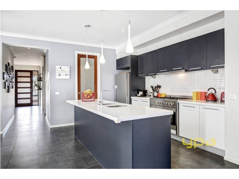 46 Castlemaine Drive, Eynesbury VIC 3338