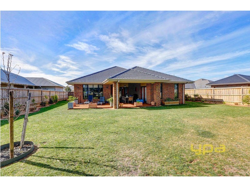 46 Castlemaine Drive, Eynesbury VIC 3338