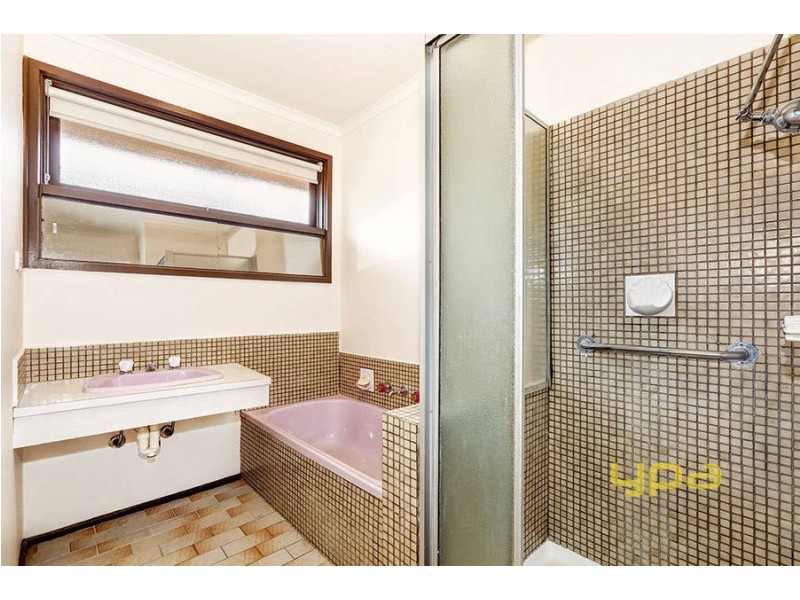 40 Neerim Street, Melton South VIC 3338