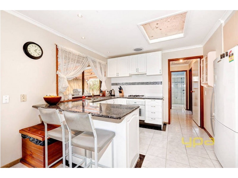 51 Centenary Avenue, Melton VIC 3337