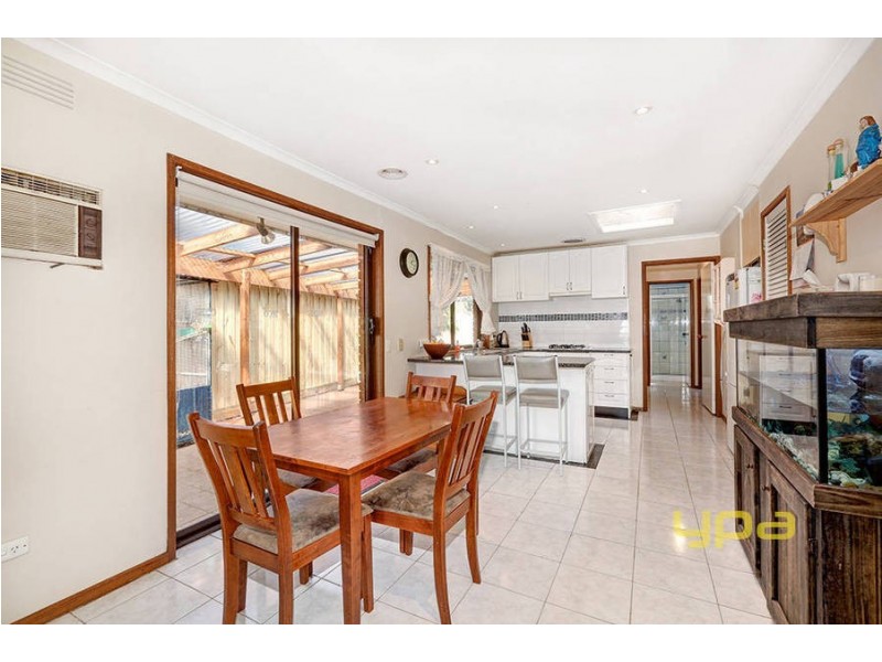 51 Centenary Avenue, Melton VIC 3337